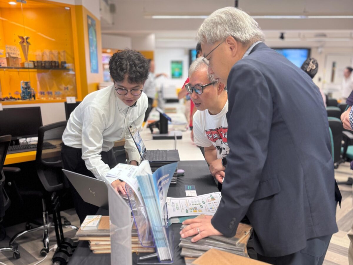 Smart Education Assistant: Leveraging AI to Enhance Teaching and Learning Efficiency